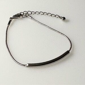 Minimalist Silver Bar Bracelet